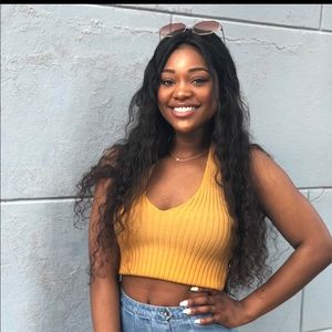 Meet your Posher, Lonnique